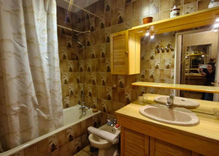 Avec Coin Nuit, Apercu Mer, Piscine Et Parking A - Fr-1-780-95 * Сент-Максім