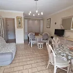 Avec Coin Nuit, Apercu Mer, Piscine Et Parking A - Fr-1-780-95 Apartment